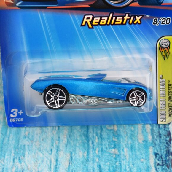 2005 Hot Wheels (008) First Edition POCKET BIKESTER Realistix 8/20 G6708 NEW - Picture 3 of 5